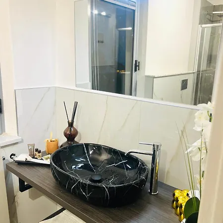 Royal Relax Sarzana