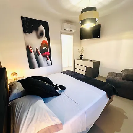 Royal Relax סרזאנה