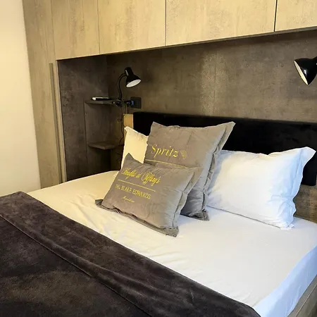Апартаменты Royal Relax Сарцана